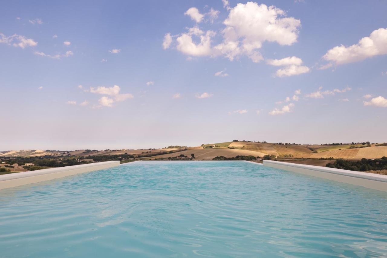 Casale Tre Gelsi Bed & Breakfast Cingoli Exterior photo