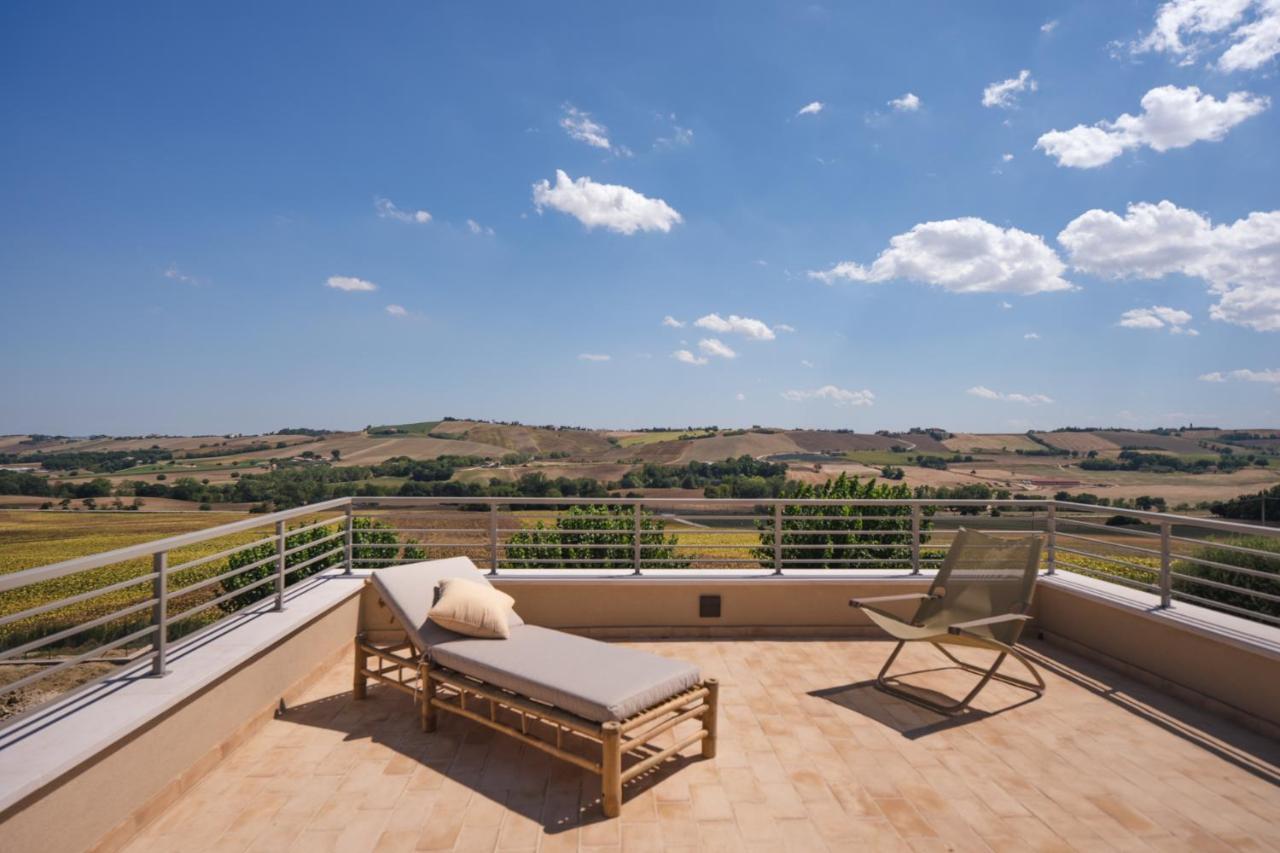 Casale Tre Gelsi Bed & Breakfast Cingoli Exterior photo