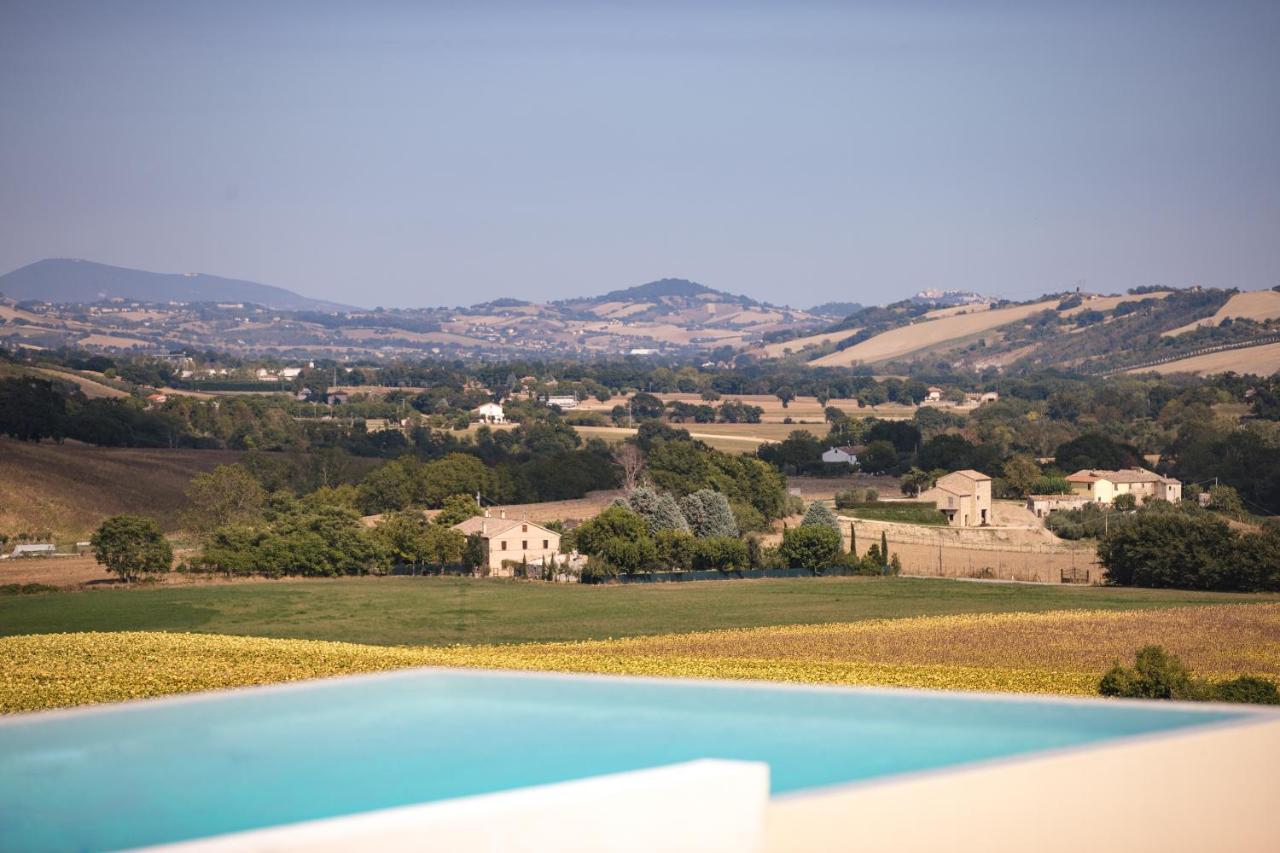 Casale Tre Gelsi Bed & Breakfast Cingoli Exterior photo